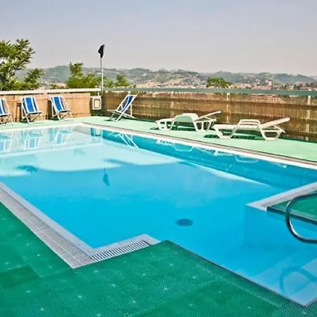 Pineta 3* Asti