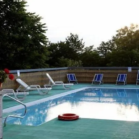 Hotel Pineta 3*